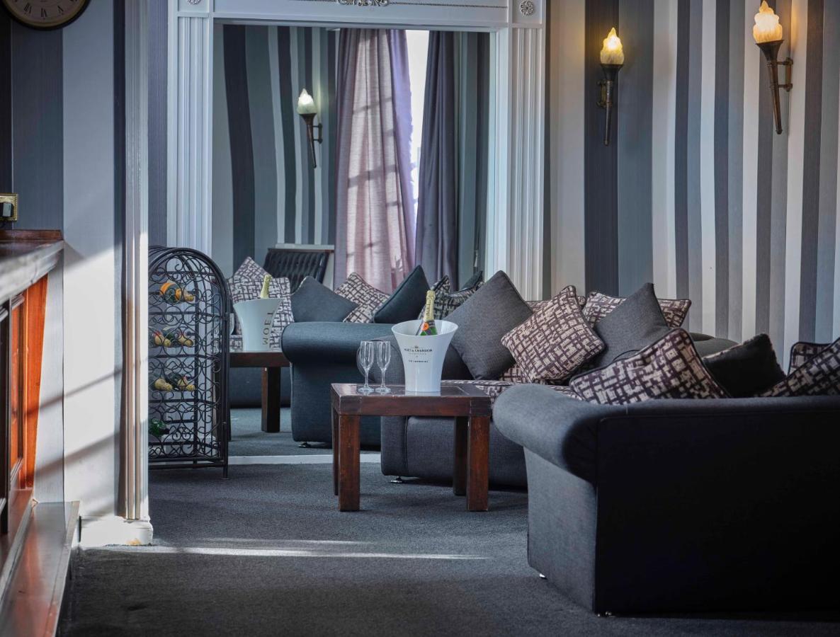 Royal Beacon Hotel 엑스머스 외부 사진