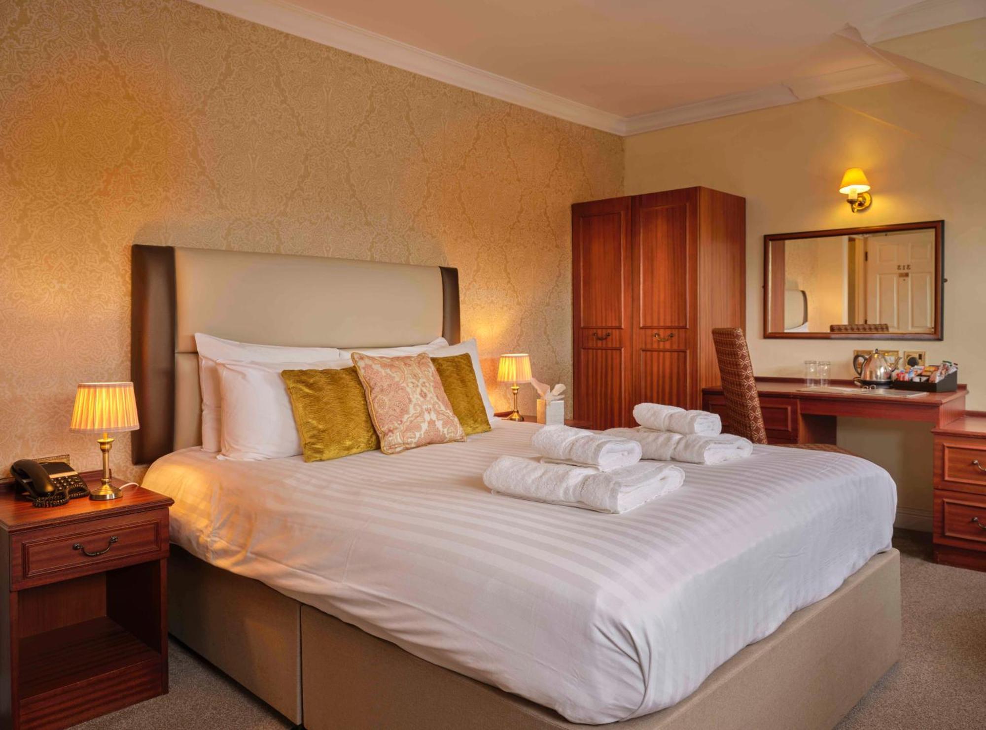Royal Beacon Hotel 엑스머스 외부 사진